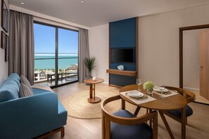 Family Suite, Multiple Beds, Sea View (Grand) | Premium bedding, free minibar, in-room safe, desk
