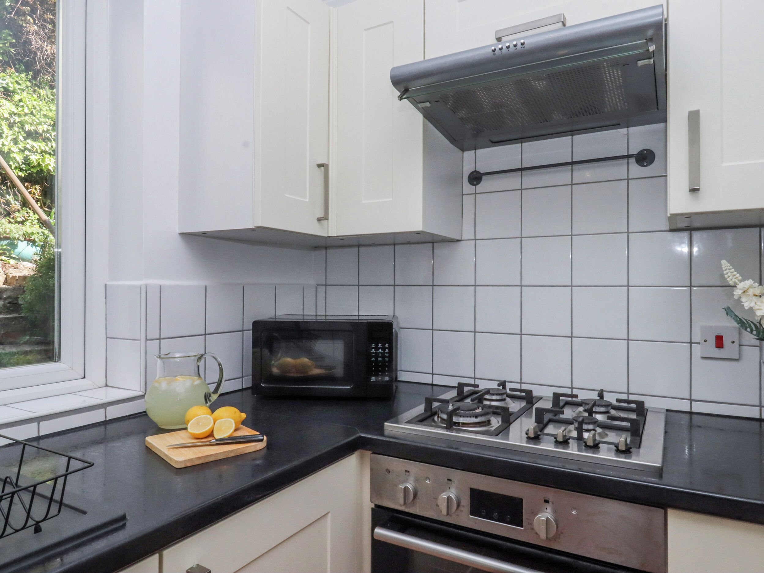 Cookware/dishes/utensils