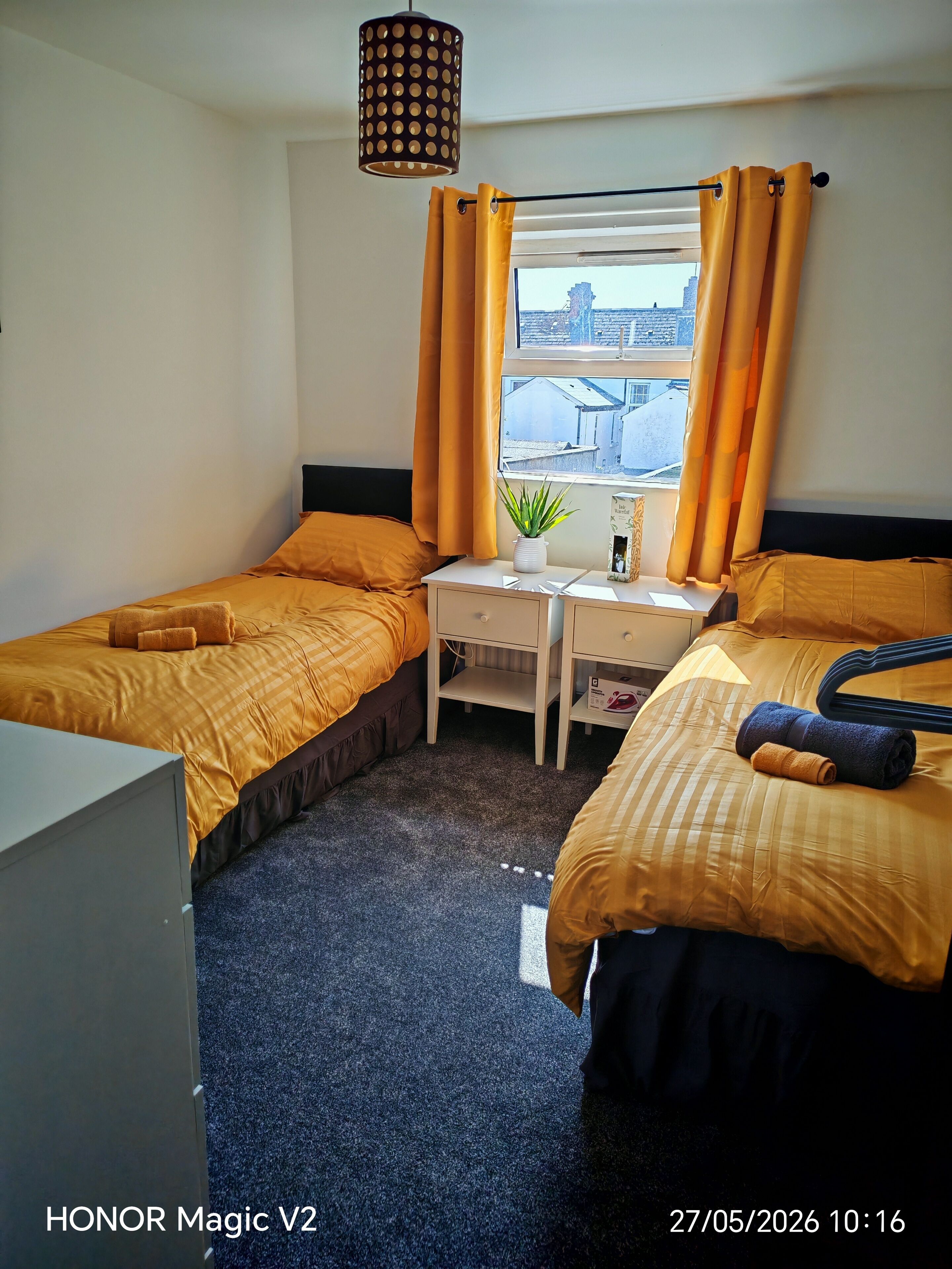 Basic Double Room | Blackout curtains, iron/ironing board, free WiFi