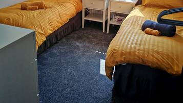 Basic Double Room | Blackout curtains, iron/ironing board, free WiFi