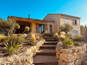 House | 4 bedrooms, Internet - Mas de la Canop e Pool air Condition (Saint-Saturnin-les-Apt)