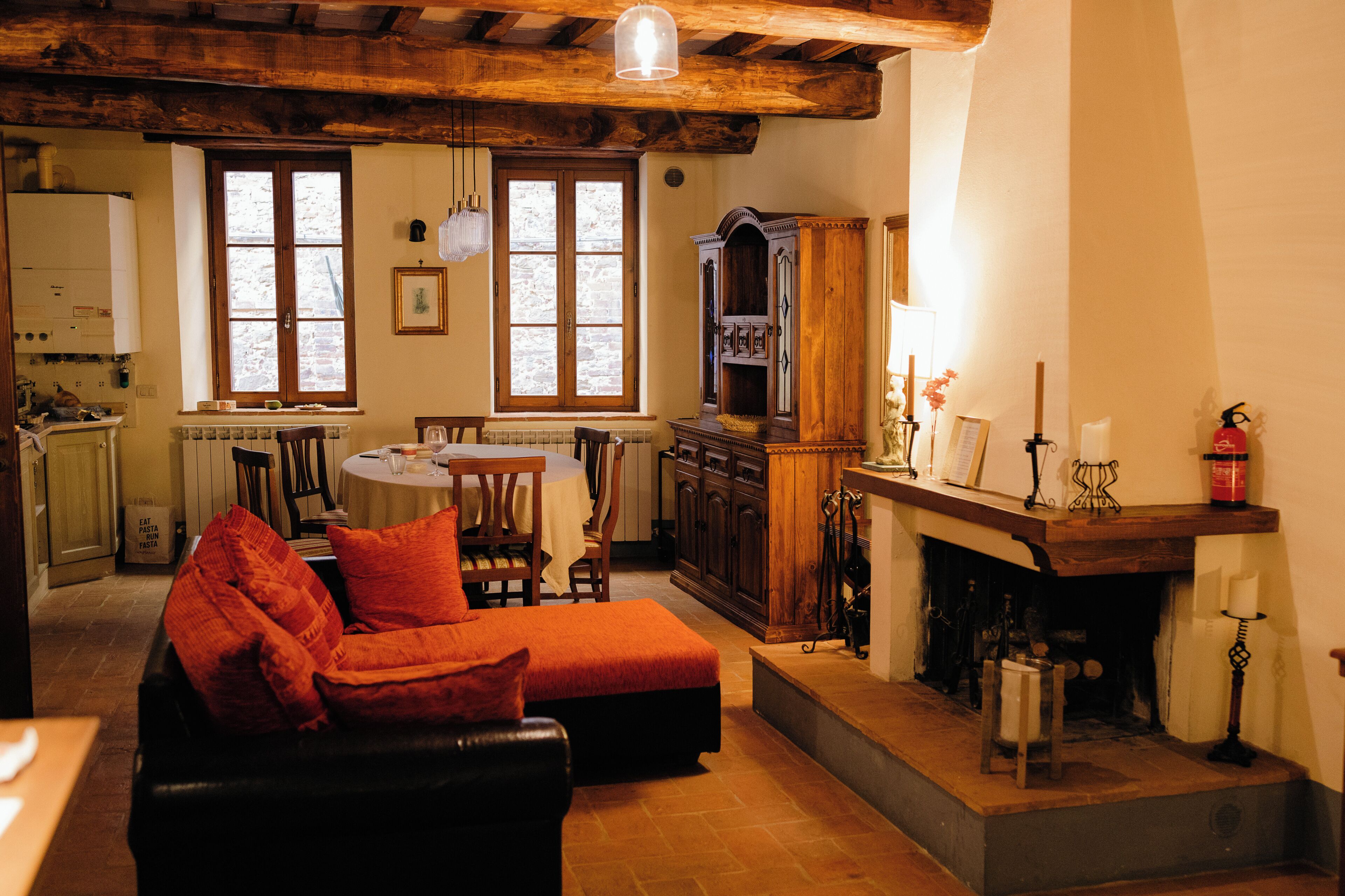 Smart TV, fireplace, books