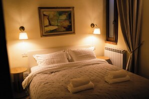 2 habitaciones, escritorio, wifi gratis y ropa de cama 