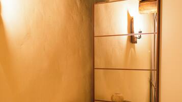 2 slaapkamers, een bureau, gratis wifi, beddengoed