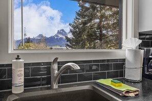 Interior - Mountain Escape | Near Banff | BBQ & Views (Canmore)
