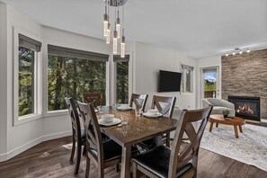 Dining - Mountain Escape | Near Banff | BBQ & Views (Canmore)