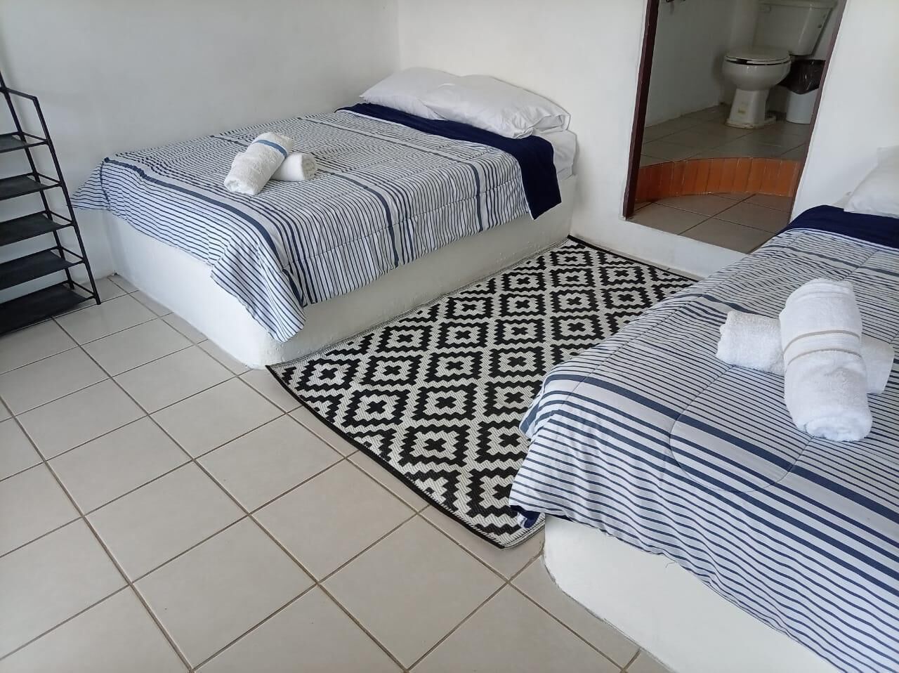 Habitación doble familiar, balcón | Wifi gratis 