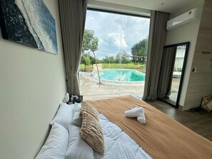 Deluxe Double Room, River View | Soundproofing, iron/ironing board, free WiFi