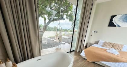 Phú Xuân Homestay I River & Garden View
