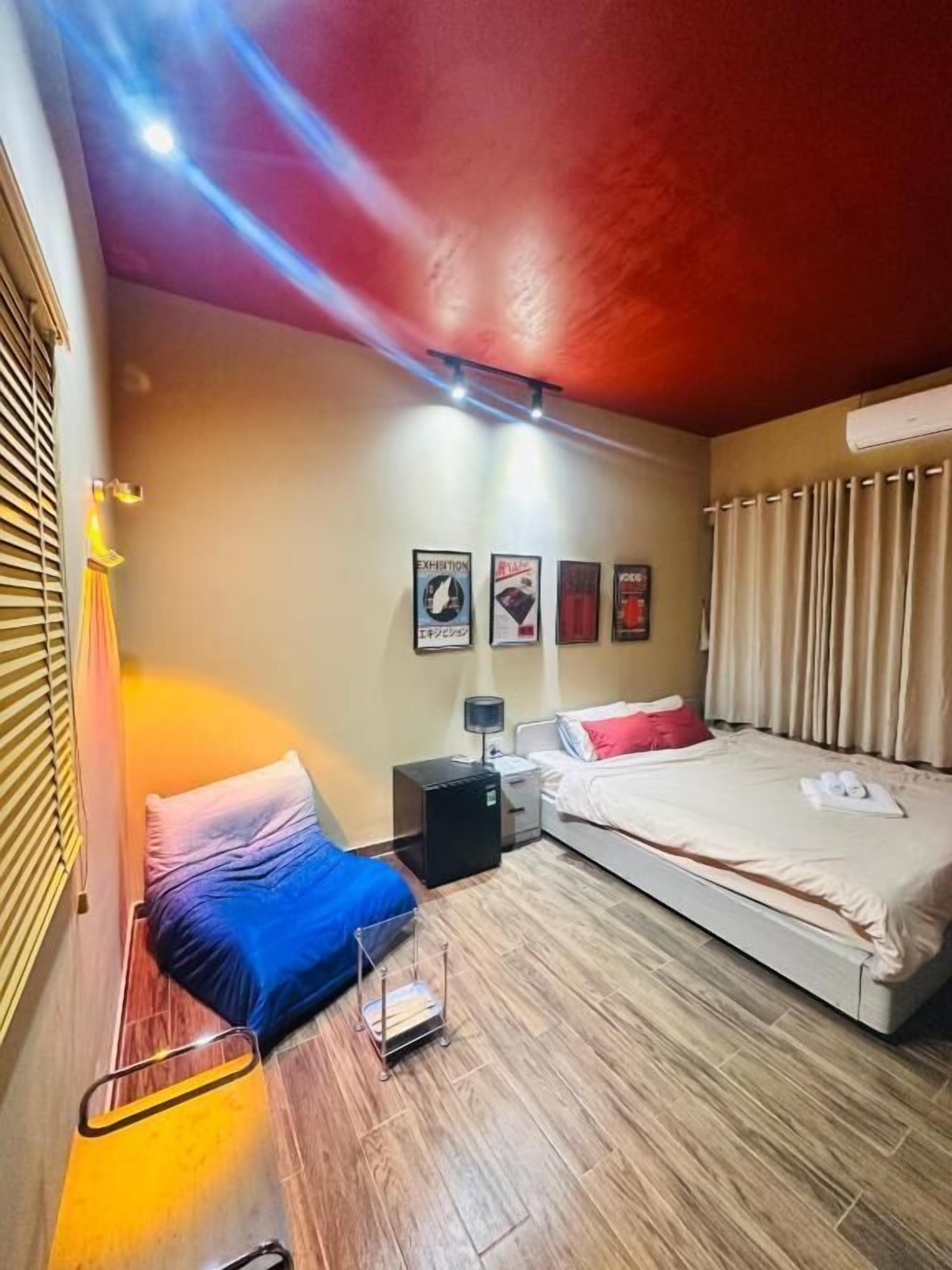 Habitación doble, vista al jardín | Insonorización, tabla de planchar con plancha y wifi gratis 