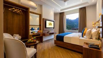 Classic Double Room | Desk, free WiFi