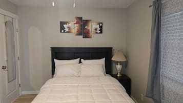 2 habitaciones, escritorio, tabla de planchar con plancha y wifi gratis