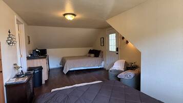 WiFi, bed sheets