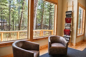 Interior - Black Butte Ranch South Meadow 145 (Black Butte Ranch)