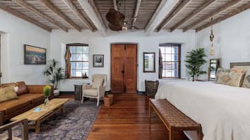 House, Multiple Beds, Patio, Garden View (Historic Rumpel Kammer) | 2 bedrooms, free WiFi, individually decorated, individually furnished