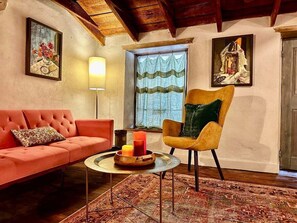 House, Multiple Beds, Patio, Garden View (Historic Rumpel Kammer | Compound) | Living area - Historic Rumpel Kammer Compound (Fredericksburg)