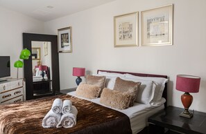 Room - pollen · Spacious 2-bedroom apartment in Mayfair (London)