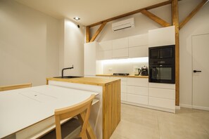 Comfort Apartment | Private kitchen - Centrum Gdynia by Grand Apartments (Gdynia)