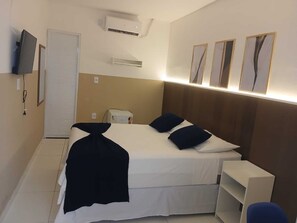 Superior Suite | Desk, free WiFi