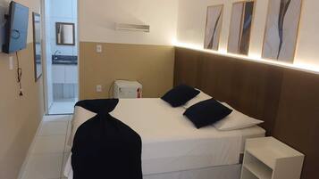 Superior Suite | Desk, free WiFi