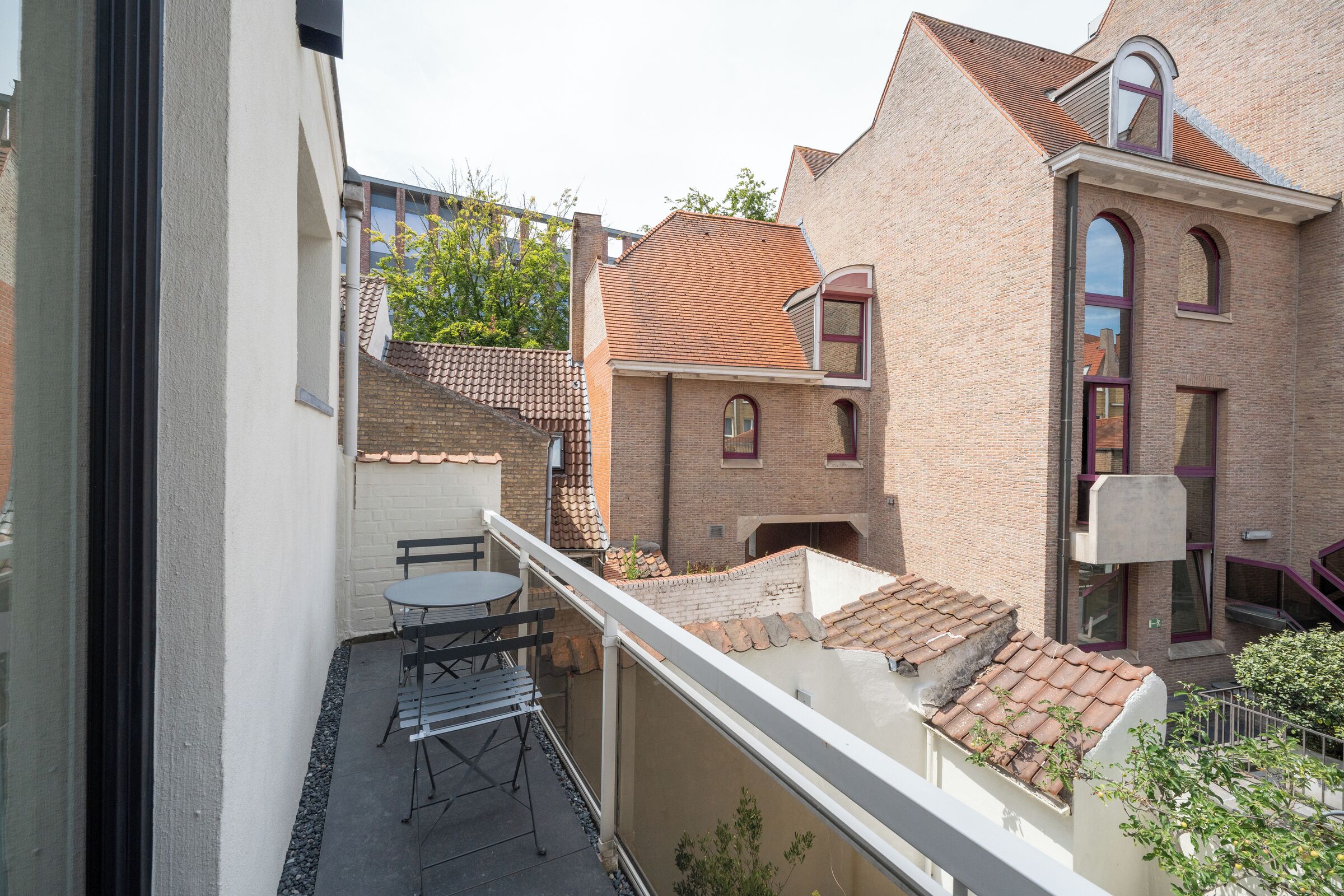 Deluxe tweepersoonskamer, balkon | Terrein van de accommodatie
