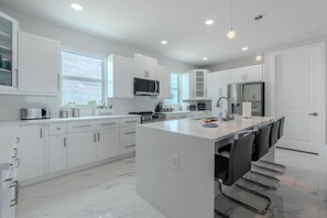 House, Multiple Beds (Beach Please) | Private kitchen - Beach Please (Fort Myers Beach)