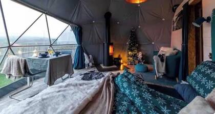Geodome 1 with Hot Tub