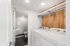 Apartment, 1 King-Bett (Santa Rosa Dunes 1061) | Badezimmer
