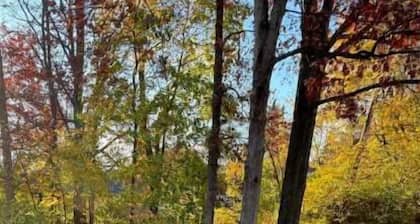 PSU 2br 2ba Townhome w Parking Near Campus Stadium