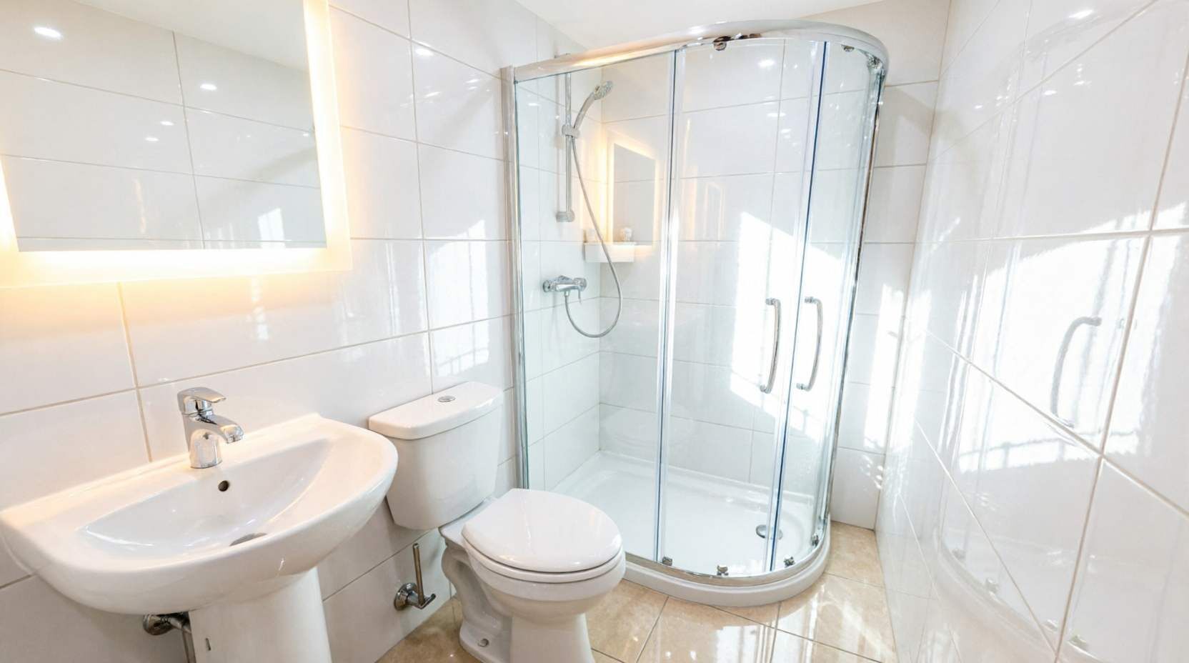Shower, hair dryer, towels, shampoo