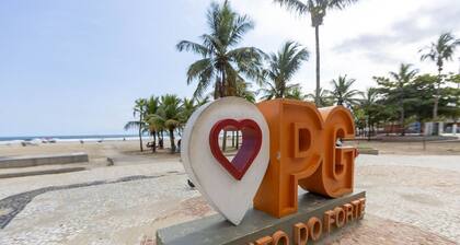 Apartamento com Garagem a 450m da Praia do Forte