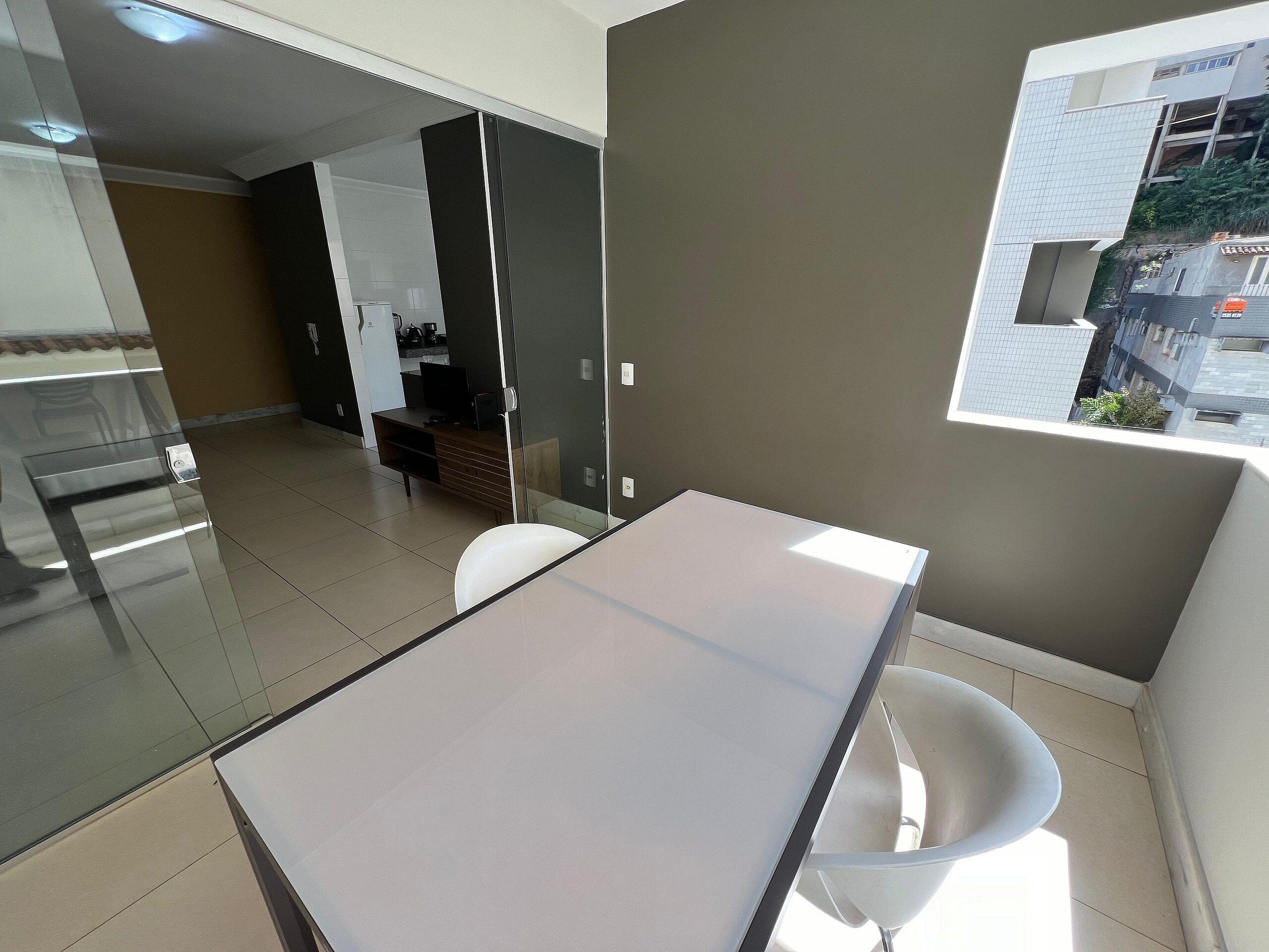 Apartment | Dining