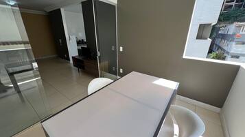 Apartment | Dining