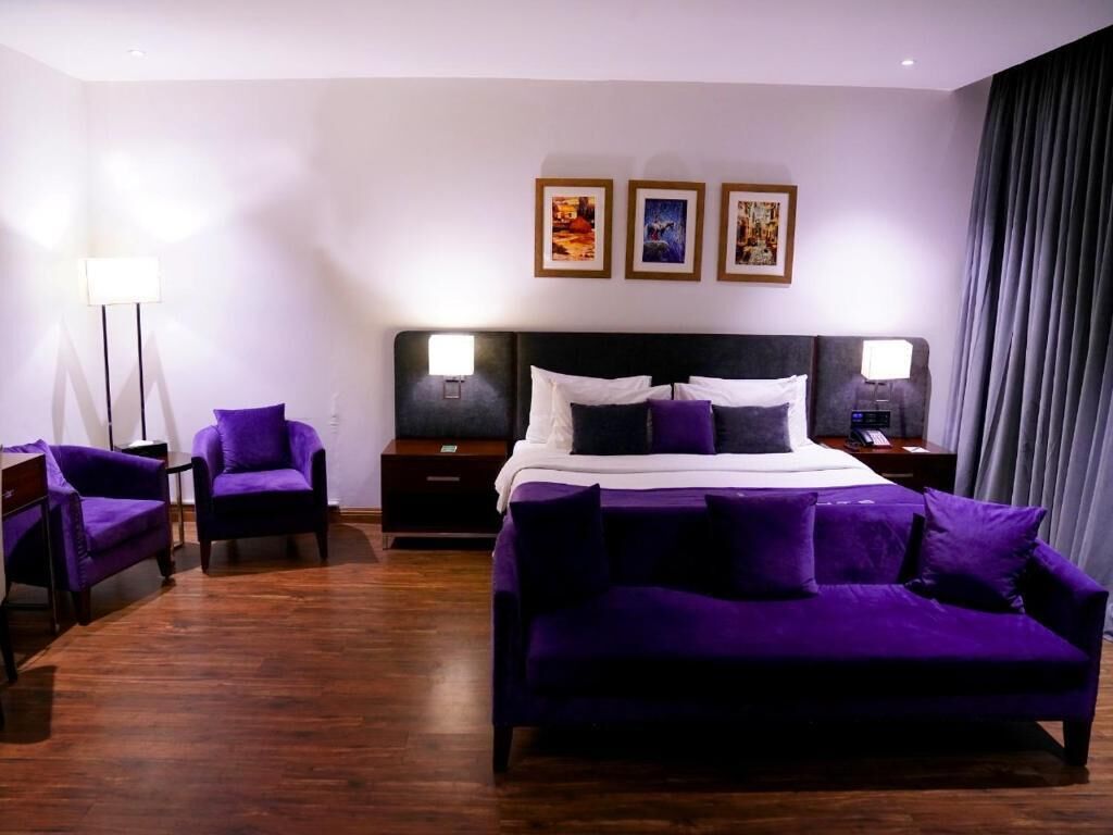 Studio Deluxe, quang cảnh thành phố | Két bảo mật tại phòng, bàn, phòng cách âm, bàn ủi/dụng cụ ủi quần áo 