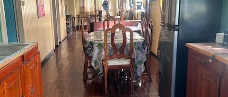 Tabla de planchar con plancha y wifi gratis