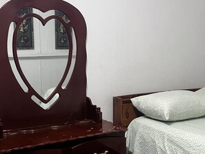 Comfort Studio | Iron/ironing board, free WiFi