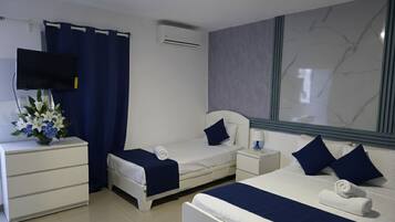 In-room safe, free WiFi
