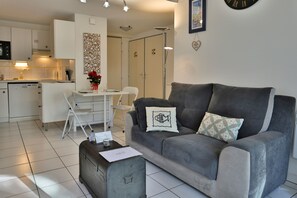 TV - L'Emeraude du Veillon (Talmont-Saint-Hilaire)