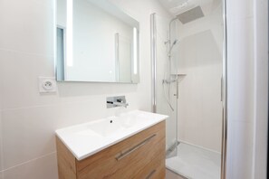 Bathroom - Les Halles Sablaises (Les Sables d'Olonne)
