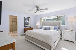 Room - Waterfront Villa with Heated Pool & Stunning Sunset Views (Cape Coral)