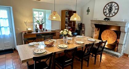 La Demeure Glycine - Five Bedroom House, Sleeps 10