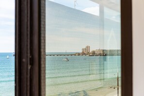 Interior - L'Horizon Sablais - One Bedroom Apartment, Sleeps 3 (Les Sables d'Olonne)