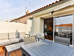Outdoor dining - L'Escale Sablaise - Two Bedroom House, Sleeps 4 (Les Sables d'Olonne)