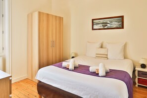 Iron/ironing board, free WiFi, bed sheets - La Maison des Lierres (Les Sables d'Olonne)
