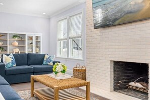 TV - Beach Block Luxury | Sleeps 20 w/ Bar Room (Ventnor City)