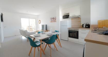 Clos des Sables B13 - Two Bedroom Apartment, Sleeps 4