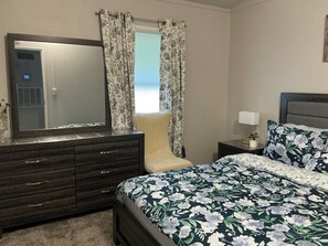 3 Schlafzimmer, Bügeleisen/Bügelbrett, kostenloses WLAN, Bettwäsche