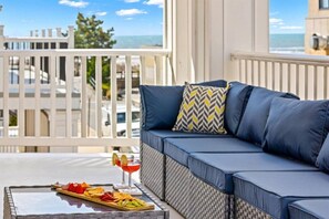 Property grounds - Luxury Beach Block | Sauna + Cold Plunge + Hot Tub (Ventnor City)