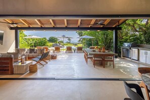 Outdoor dining - Ultra-Luxe 5BR Retreat • Private Pool • Golf Cart (Corral del Risco)