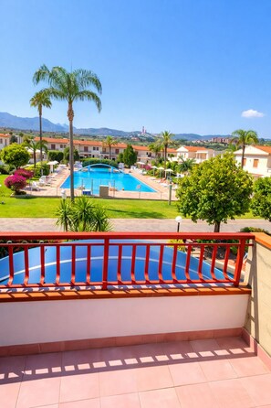 Outdoor pool - Pool & Sea House Vittoria - Wi-Fi, A/C, Sea View Aeolian (Furnari)